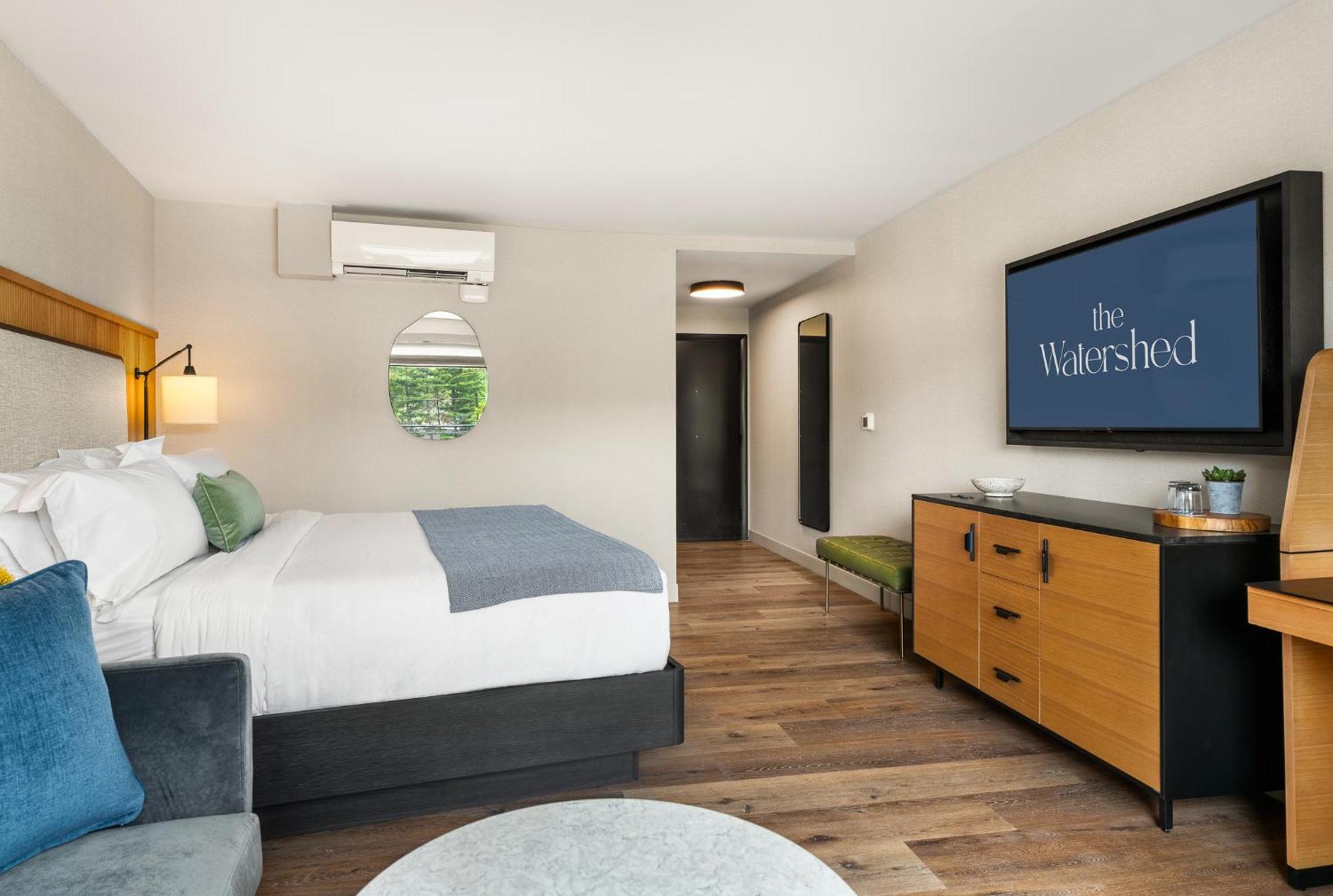 The Watershed Norwalk Hotel Bagian luar foto